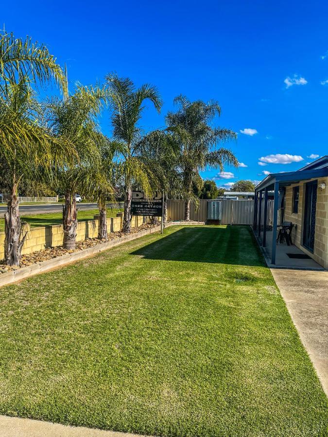 Dbj Holiday Units Mulwala Extérieur photo