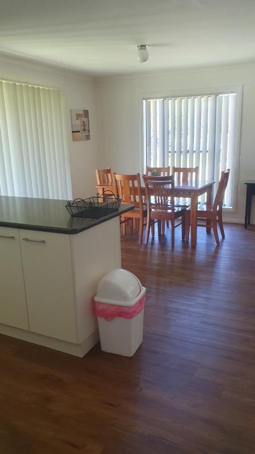 Dbj Holiday Units Mulwala Extérieur photo