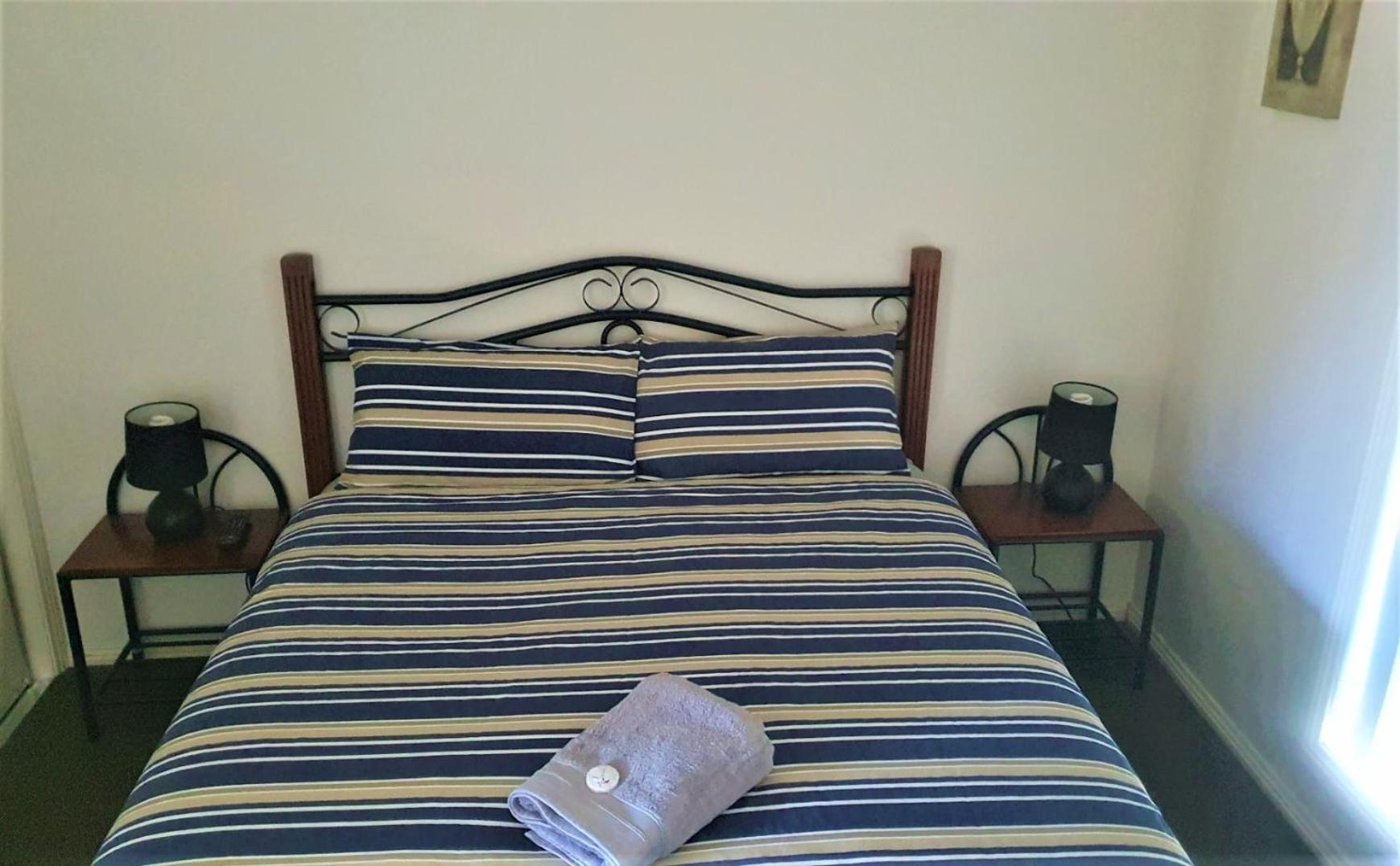 Dbj Holiday Units Mulwala Extérieur photo