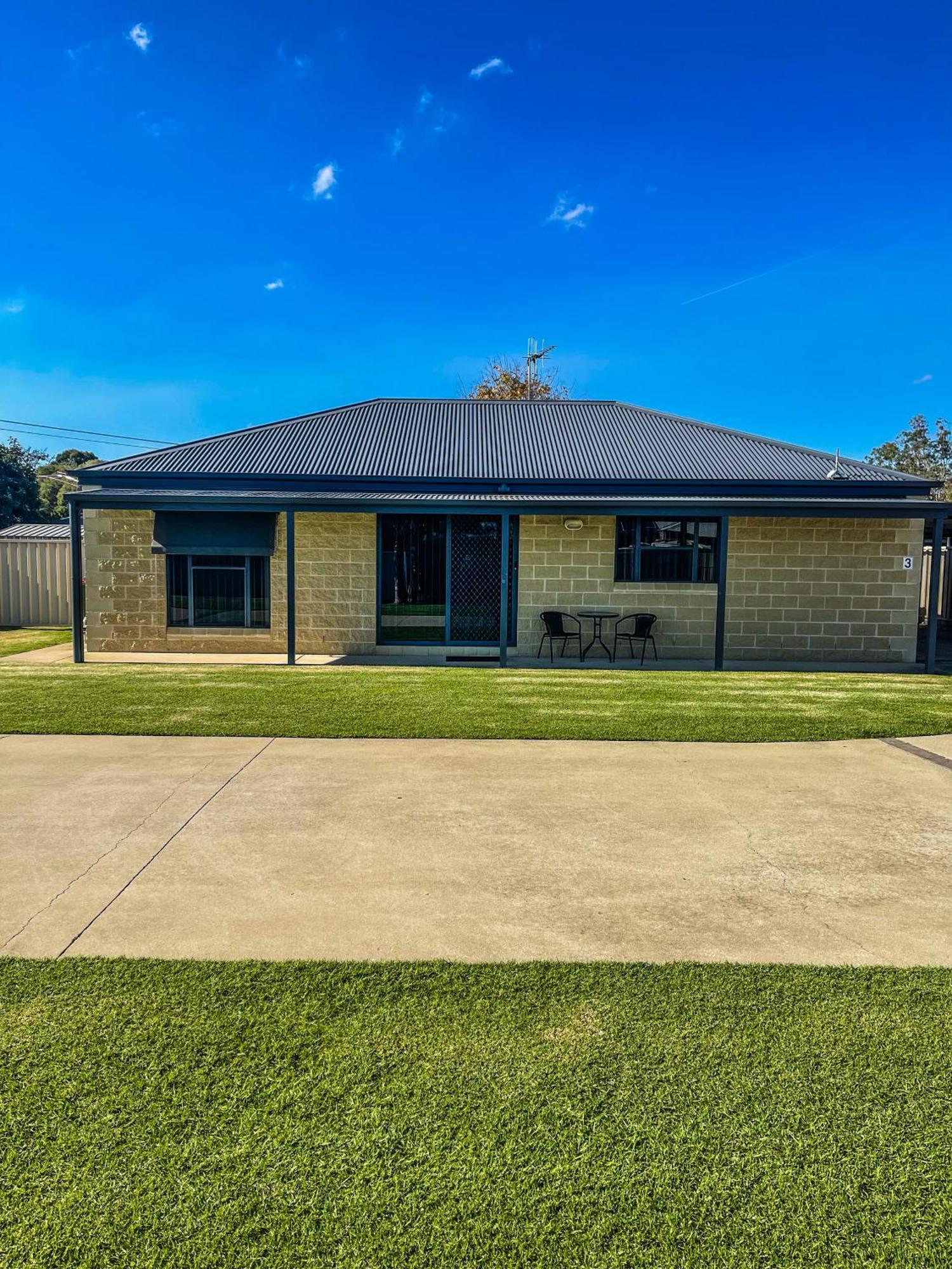 Dbj Holiday Units Mulwala Extérieur photo