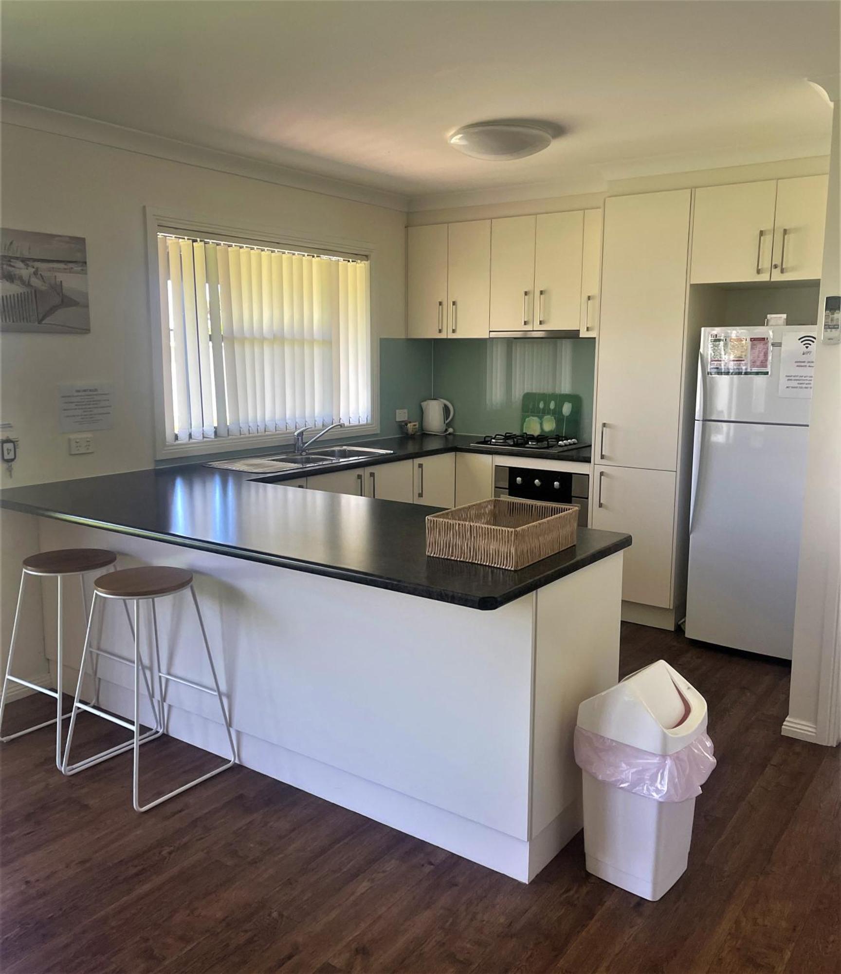 Dbj Holiday Units Mulwala Extérieur photo