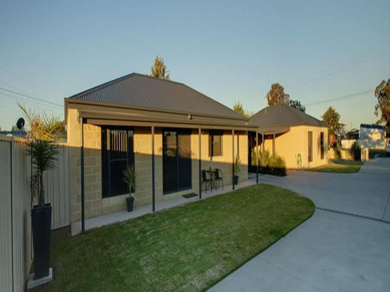 Dbj Holiday Units Mulwala Extérieur photo
